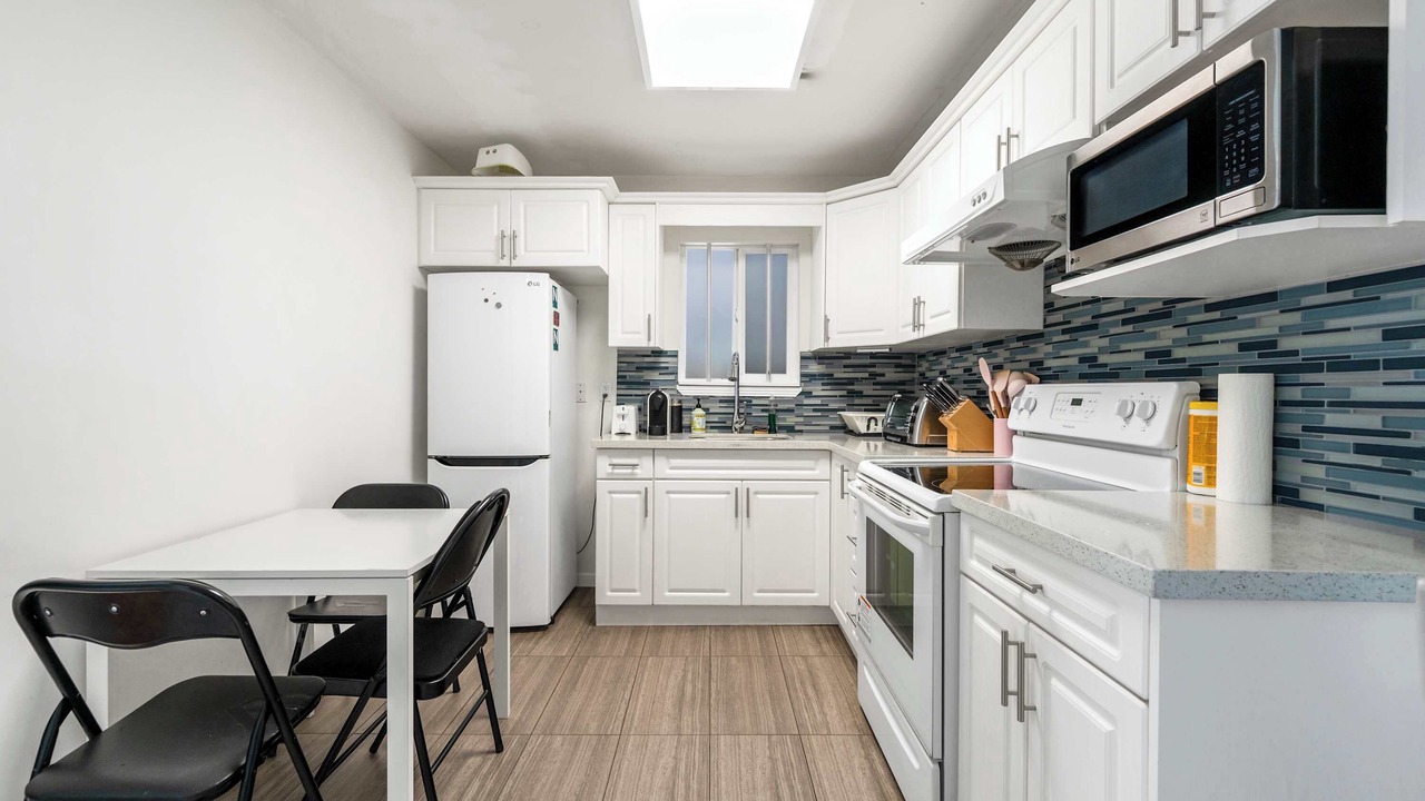 Photo of Kitchen in Renfrew-Collingwood