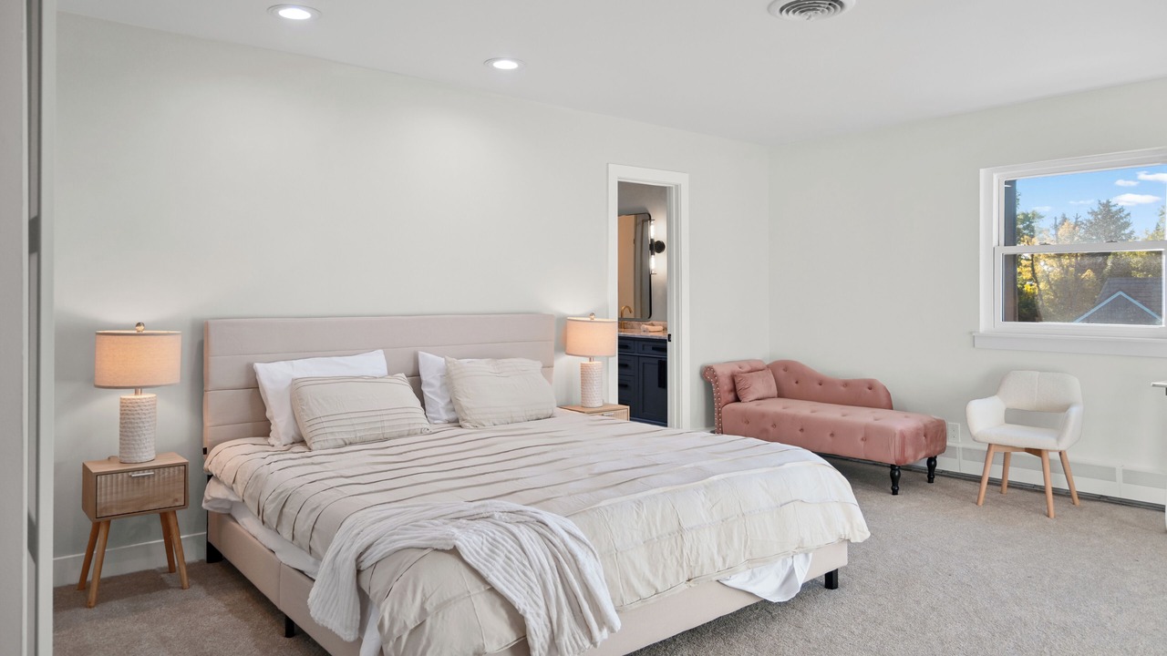 Photo of Bedroom in Hampden South
