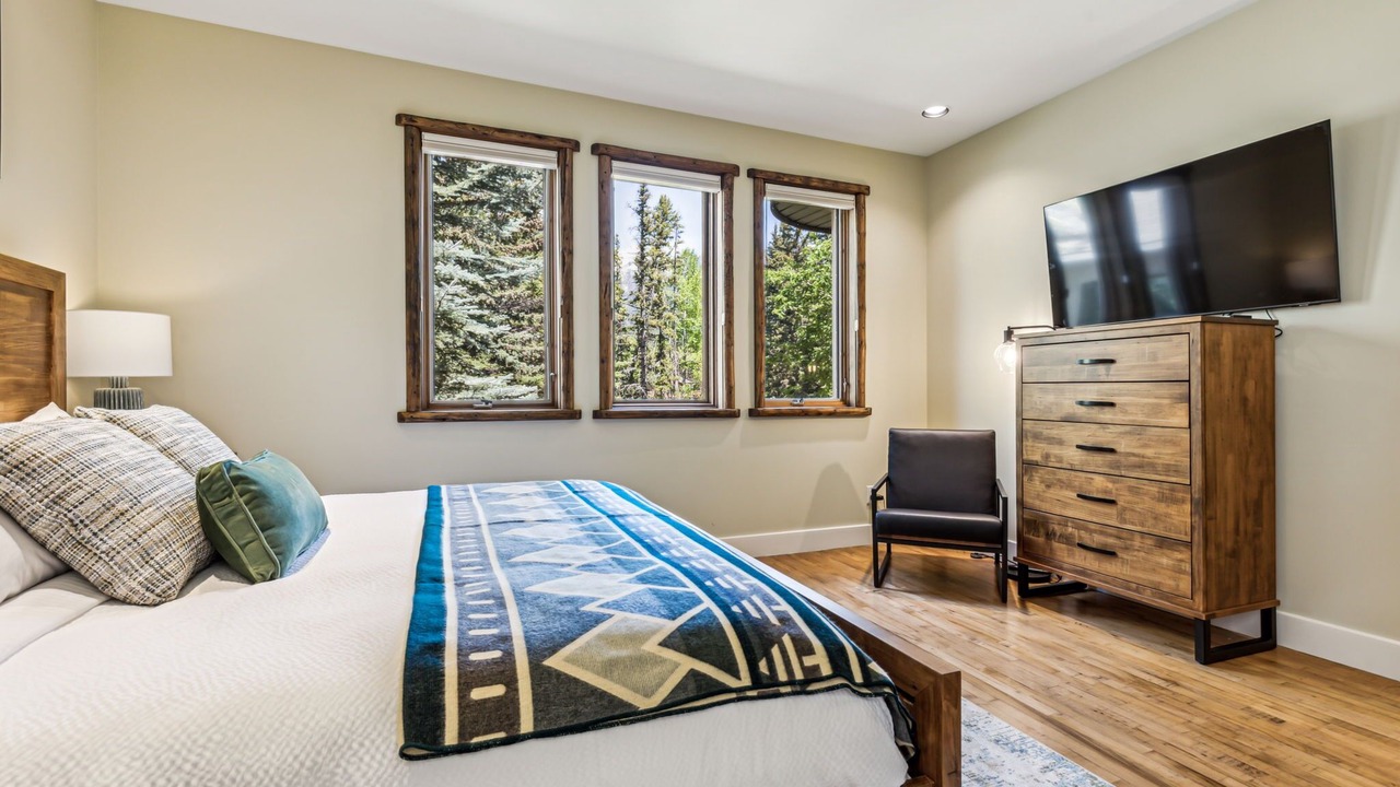 Photo of Bedroom in Town Centre