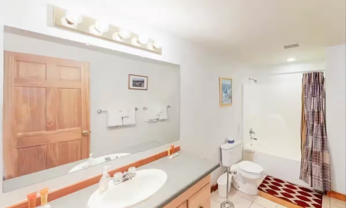 Photo of Bathroom in Wildernest