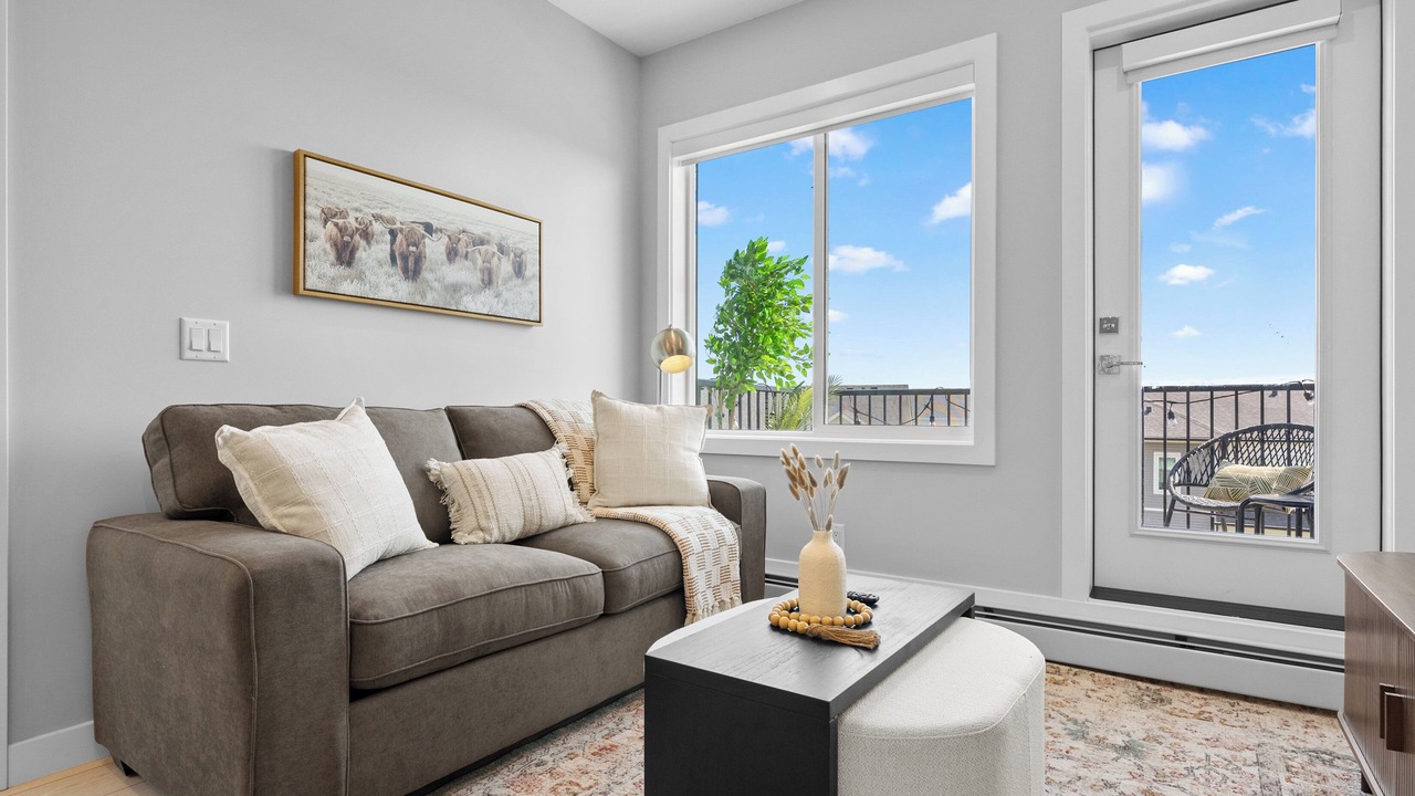 Photo of Livingroom in Chestermere