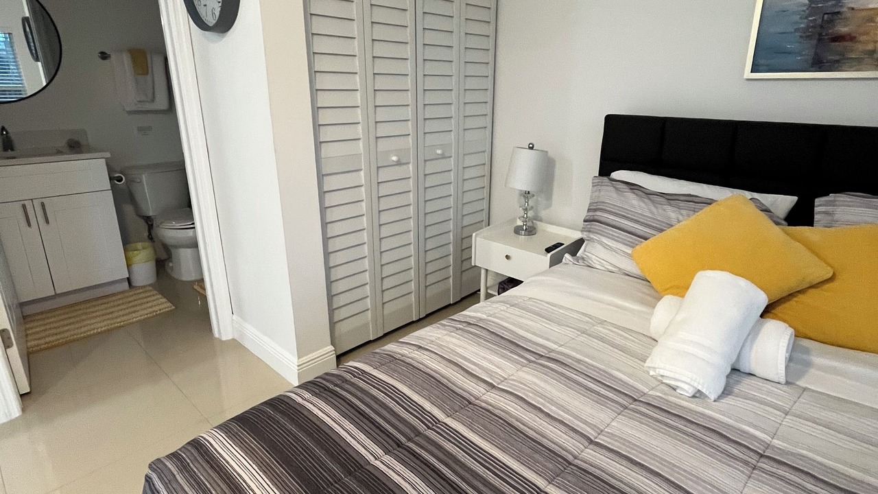 Photo of Bedroom in Greenacres