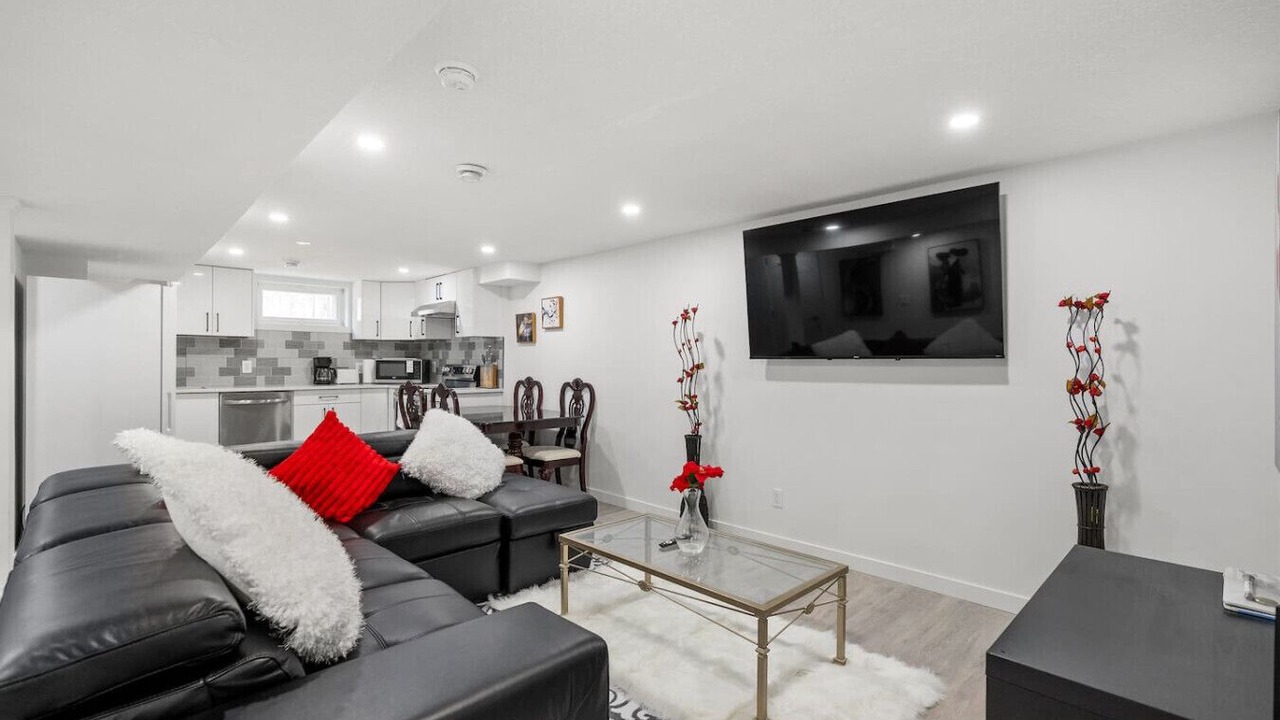 Photo of Livingroom in Southeast Calgary