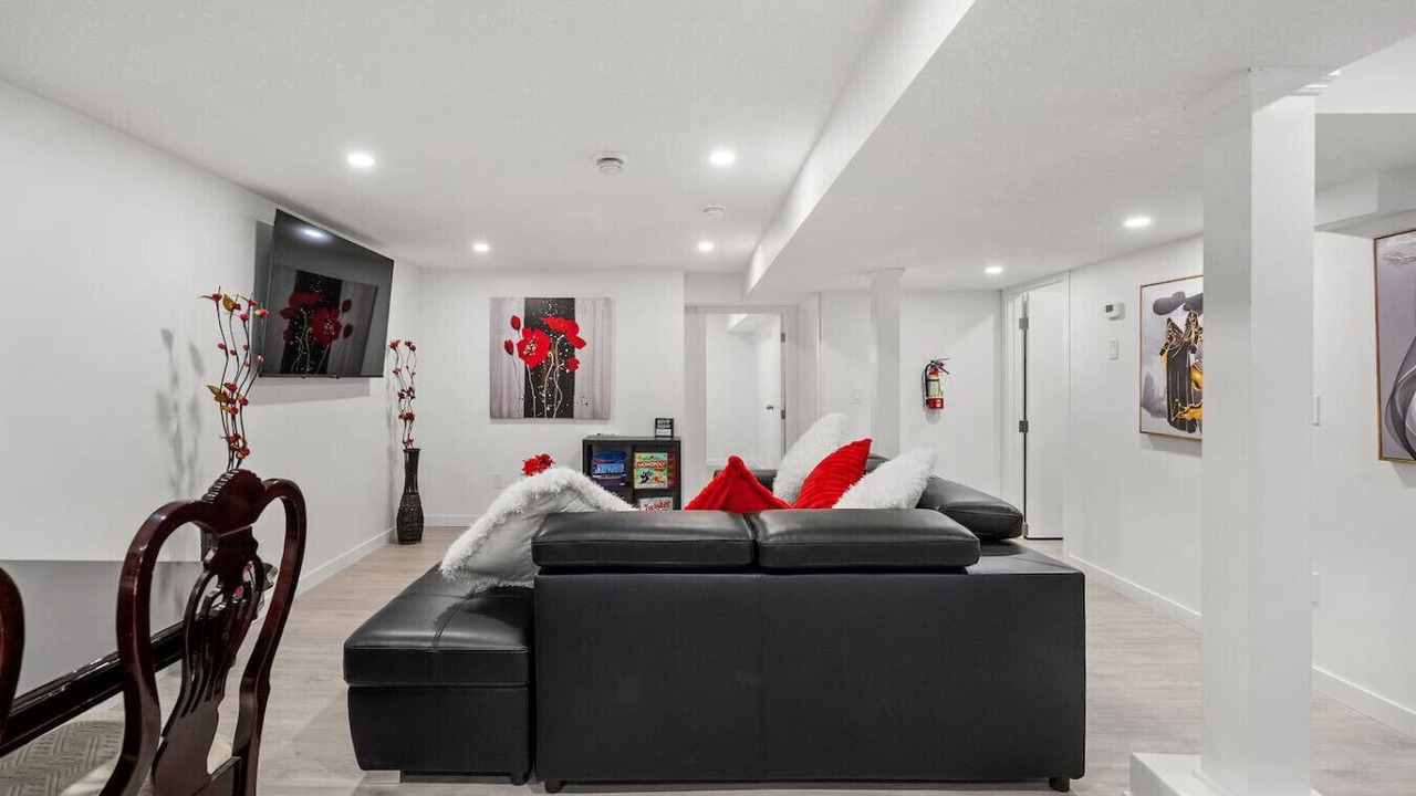 Photo of Livingroom in Southeast Calgary