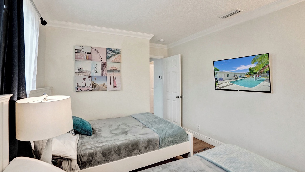 Photo of Bedroom in Hollywood Hills