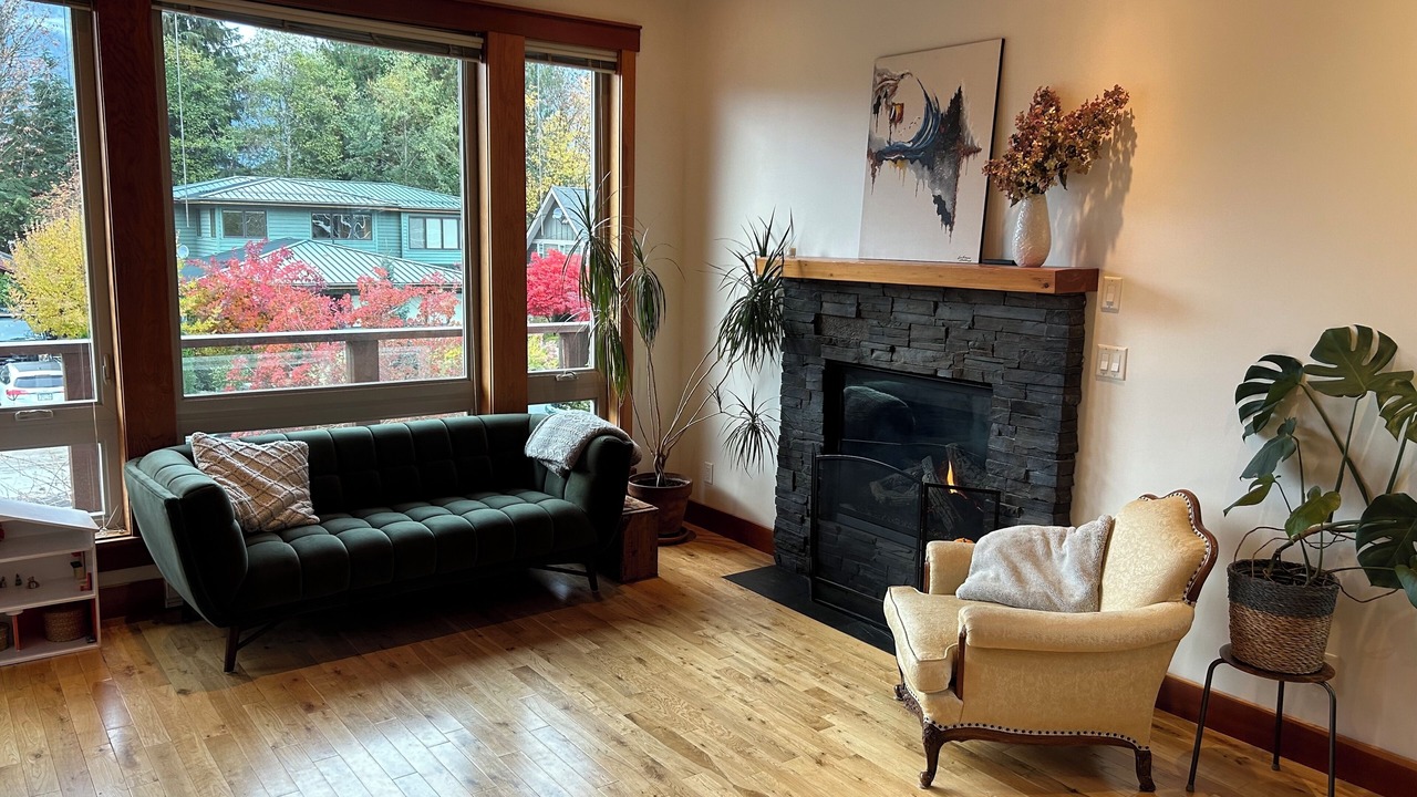 Photo of Livingroom in Squamish