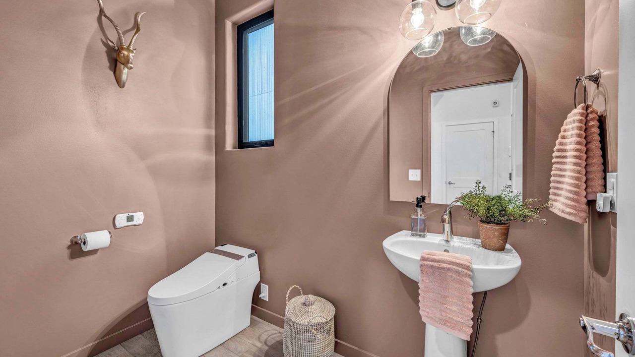 Photo of Bathroom in Tremont