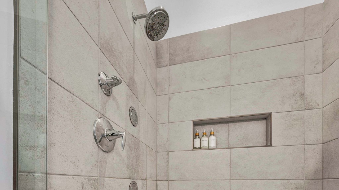 Photo of Bathroom in Tremont
