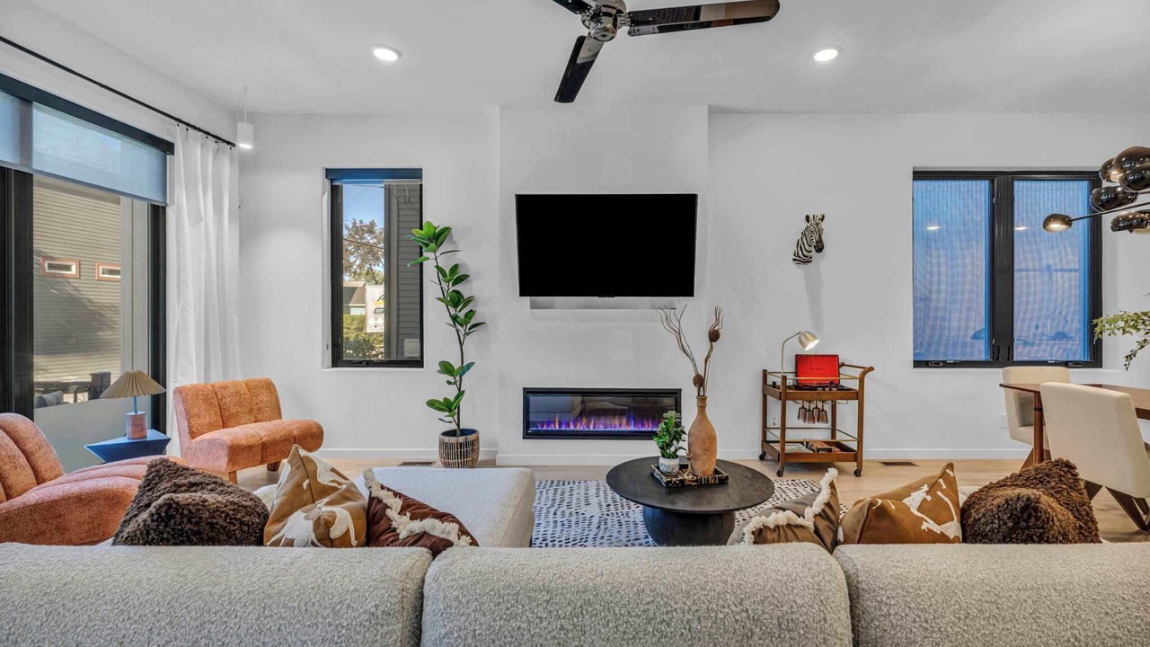 Photo of Livingroom in Tremont