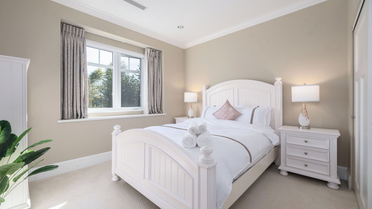Photo of Bedroom in Kerrisdale