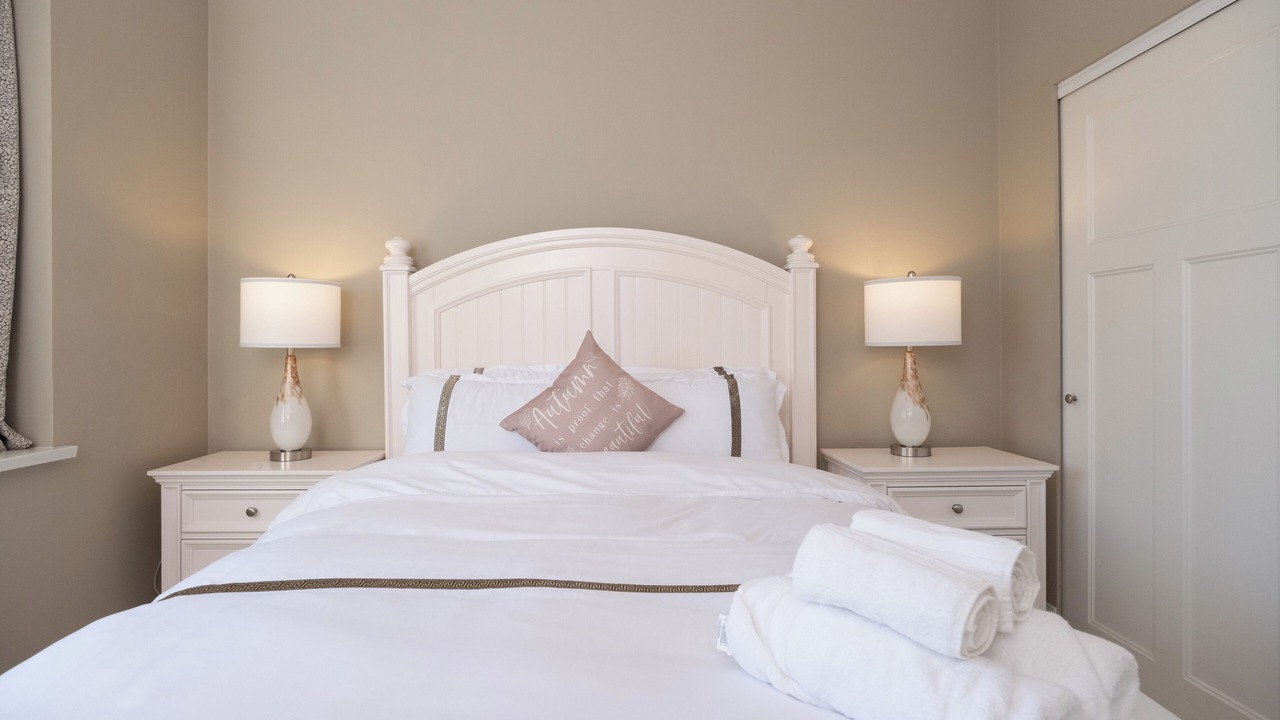 Photo of Bedroom in Kerrisdale