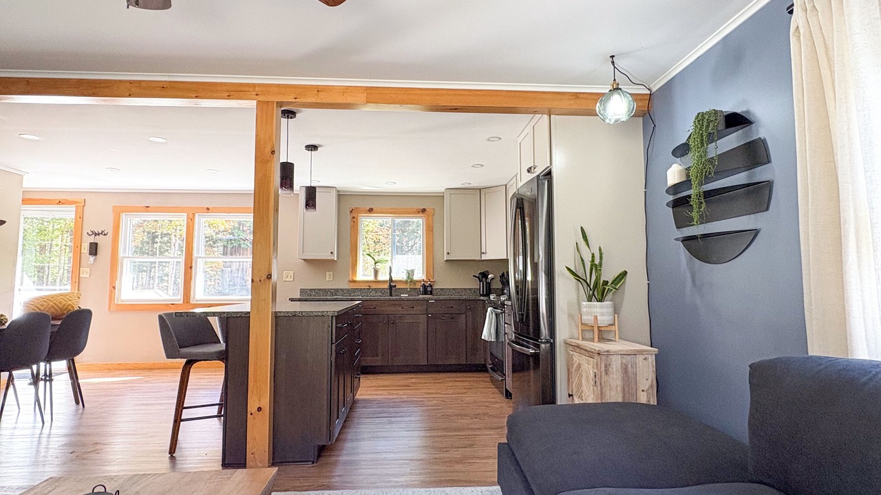 Photo of Livingroom in Bethel