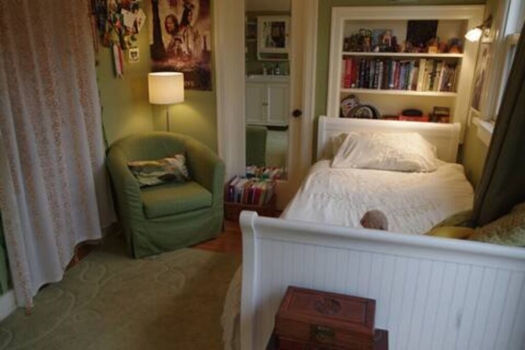 Photo of Bedroom in West Point Grey