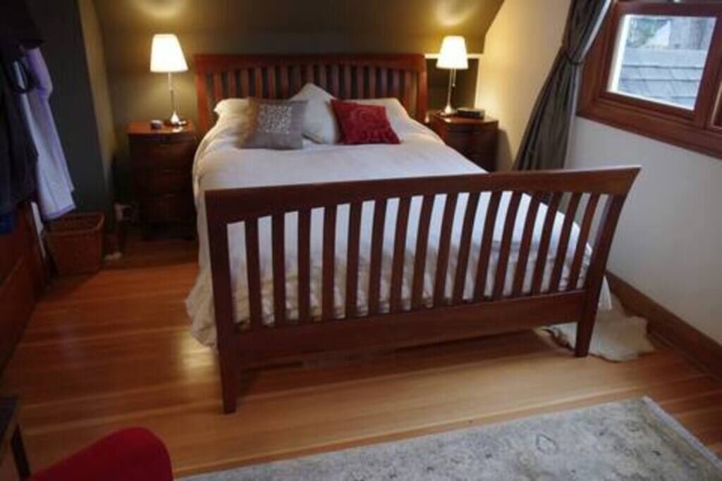 Photo of Bedroom in West Point Grey