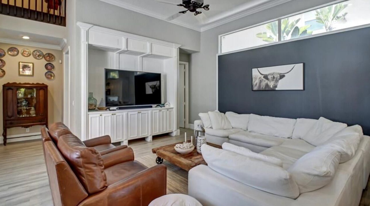 Photo of Livingroom in Boca Raton
