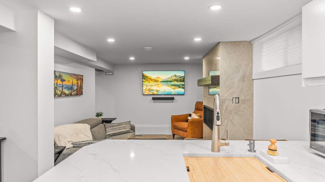 Photo of Livingroom in Vernon