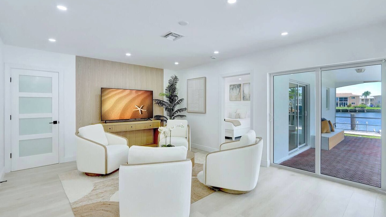 Photo of Bedroom in Garden Isles