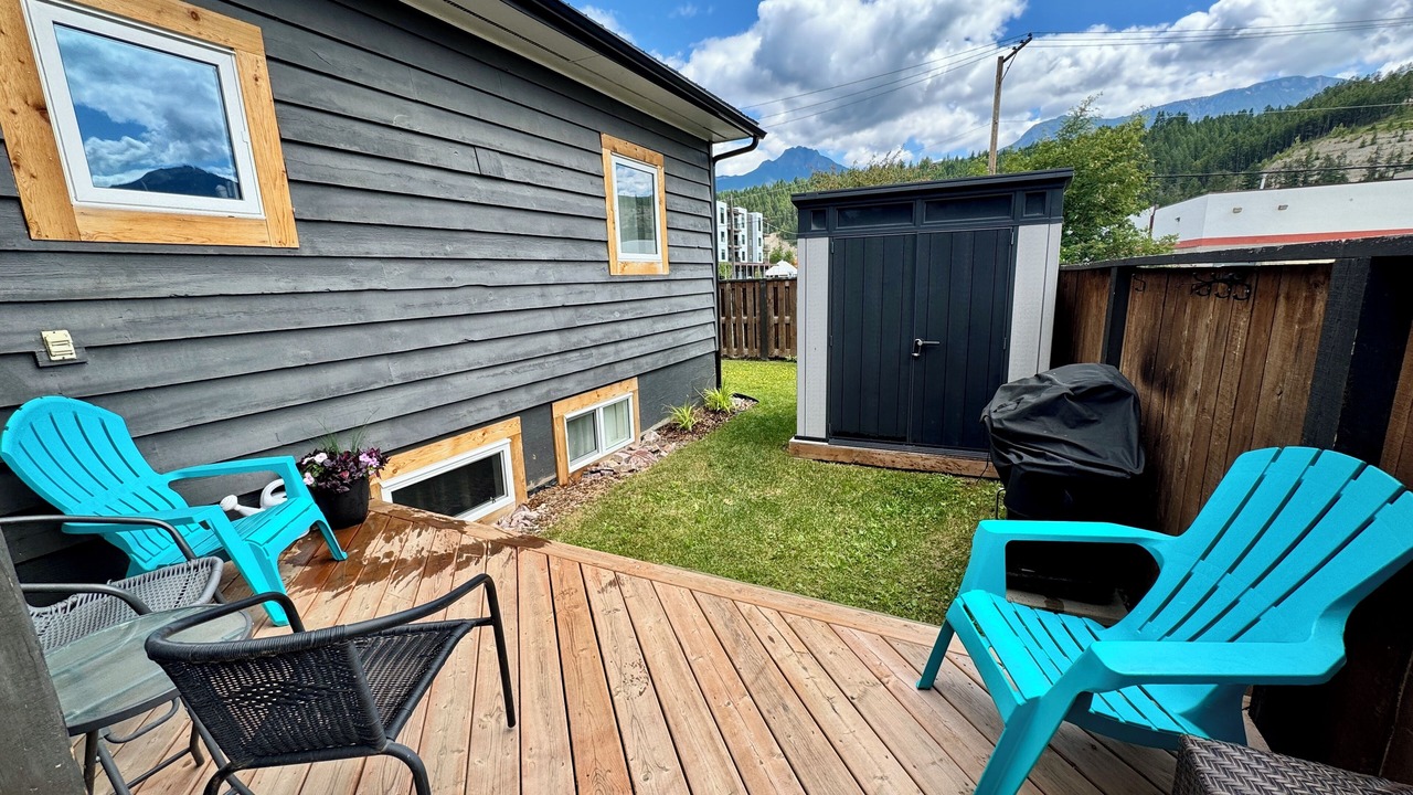 Photo of Patio Balcony in Golden