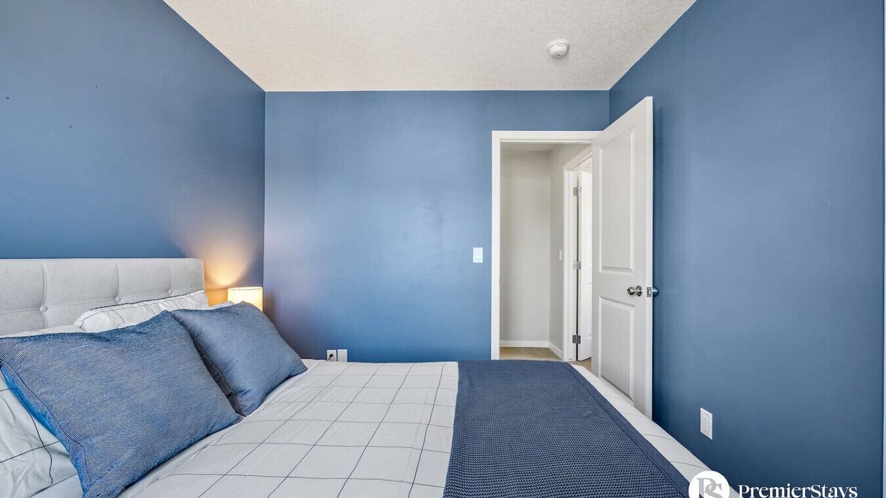 Photo of Bedroom in Calgary