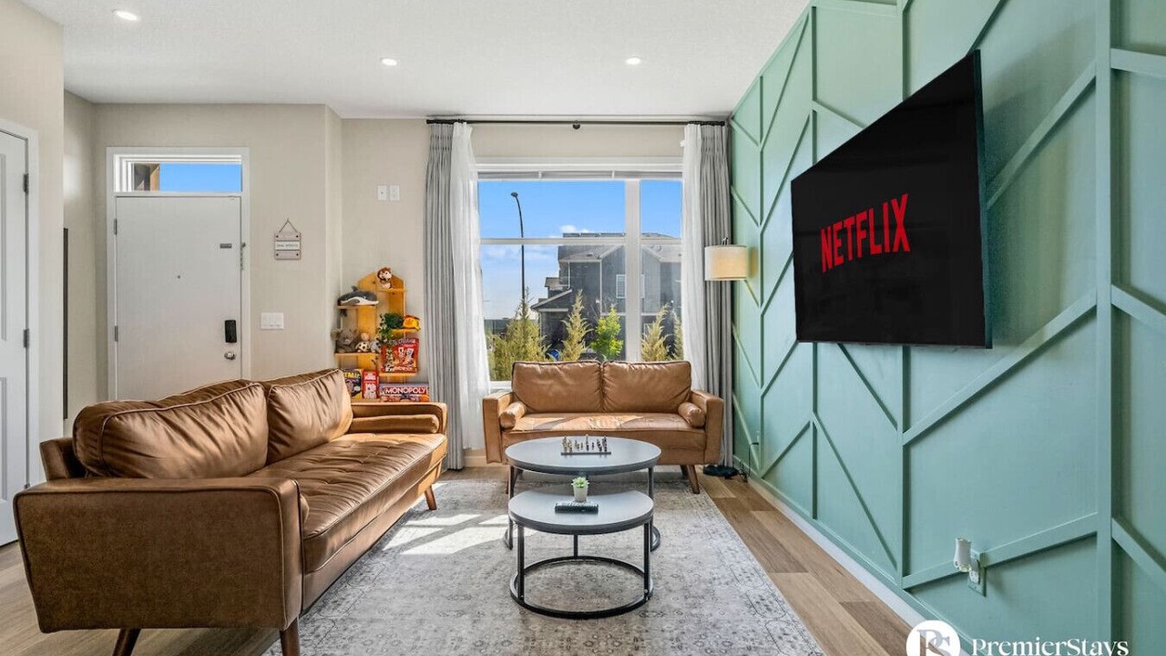 Photo of Livingroom in Calgary
