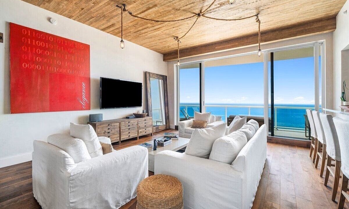 Photo of Bedroom in Singer Island