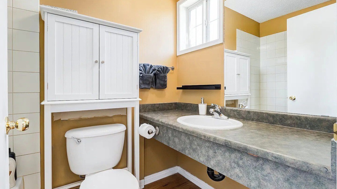 Photo of Bathroom in Cougar Creek