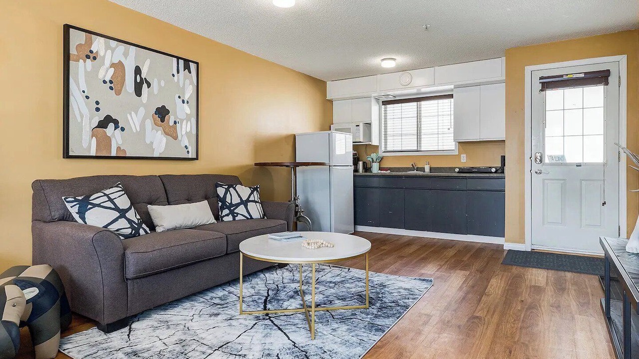 Photo of Livingroom in Cougar Creek