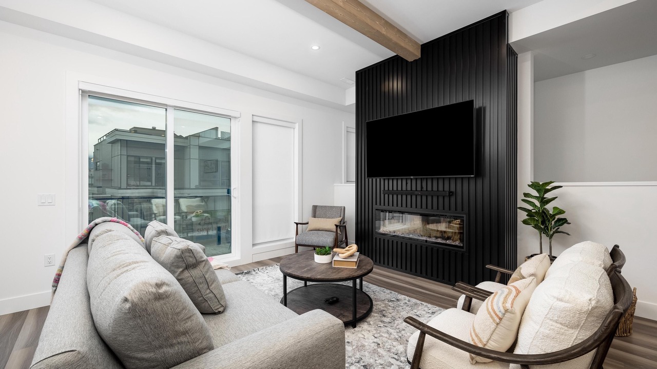 Photo of Livingroom in Central Okanagan