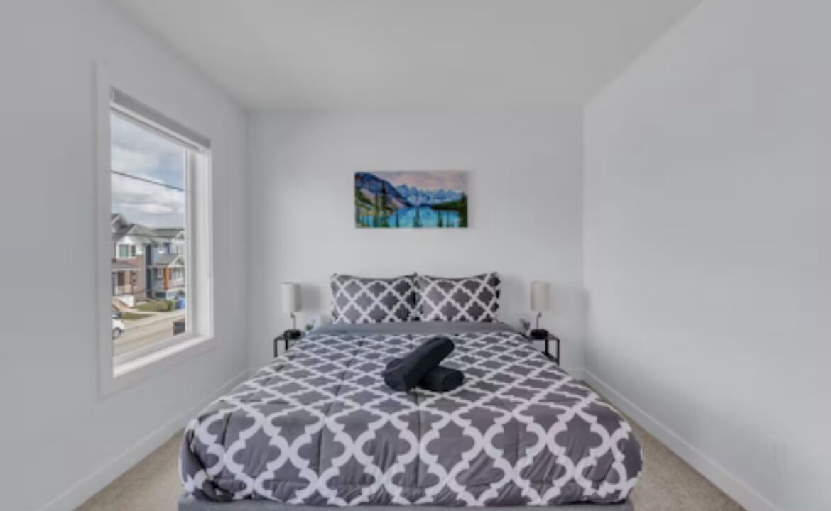 Photo of Bedroom in Southeast Calgary