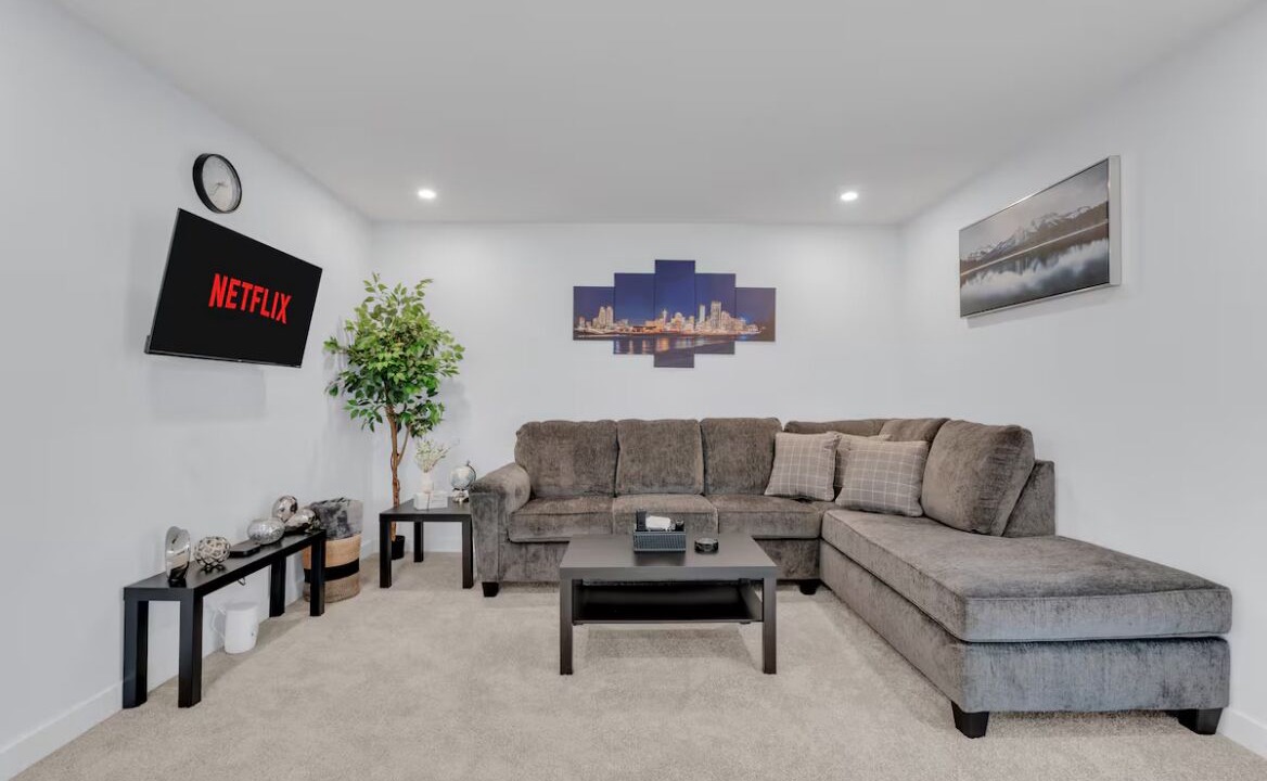 Photo of Livingroom in Southeast Calgary