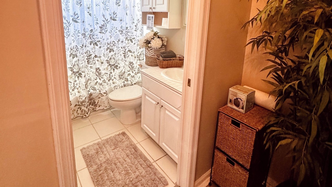 Photo of Bathroom in Palm Beach Country Estates
