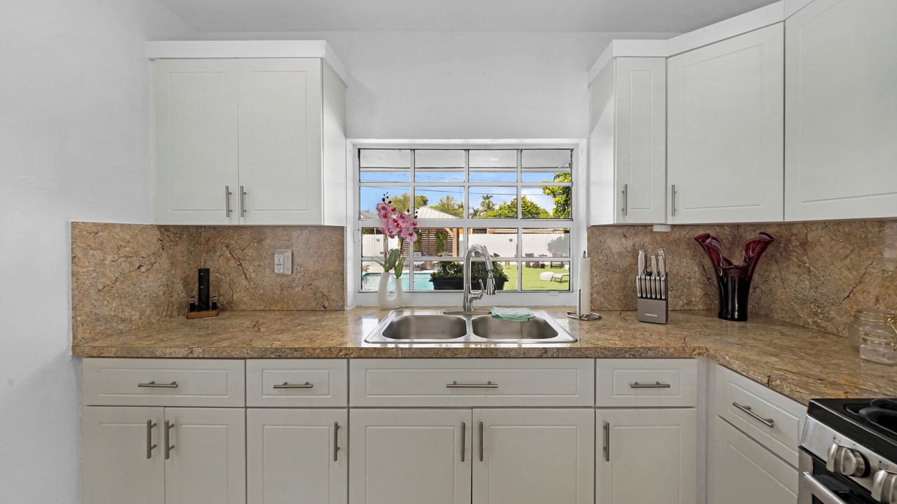 Photo of Kitchen in Miami Gardens