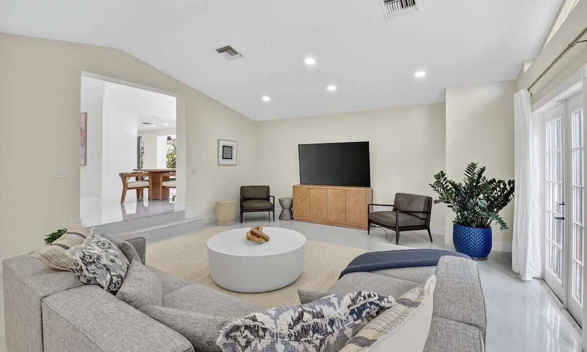 Photo of Livingroom in Delray Beach