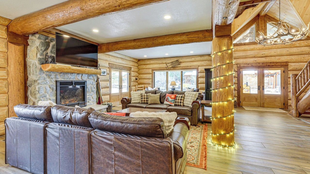 Photo of Livingroom in Red River