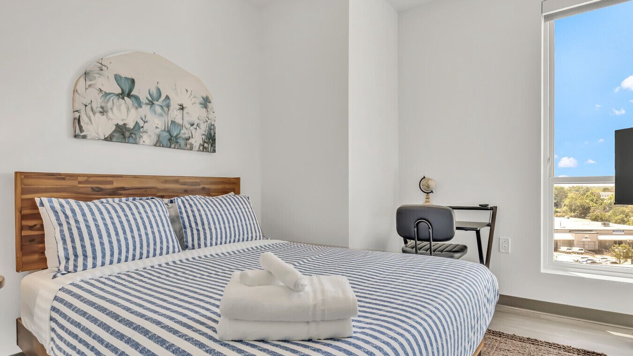 Photo of Bedroom in University Circle