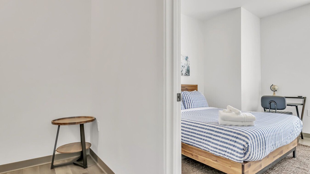 Photo of Bedroom in University Circle