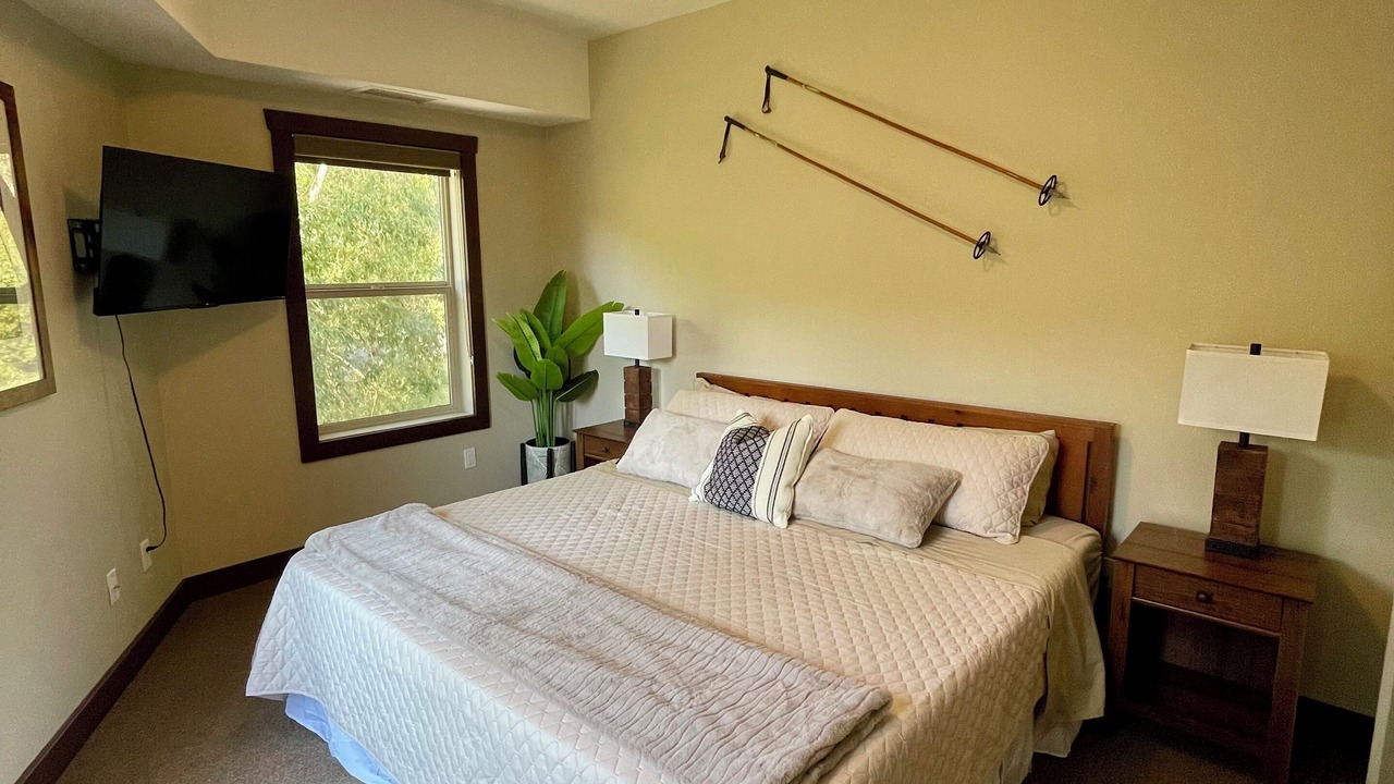 Photo of Bedroom in East Kootenay