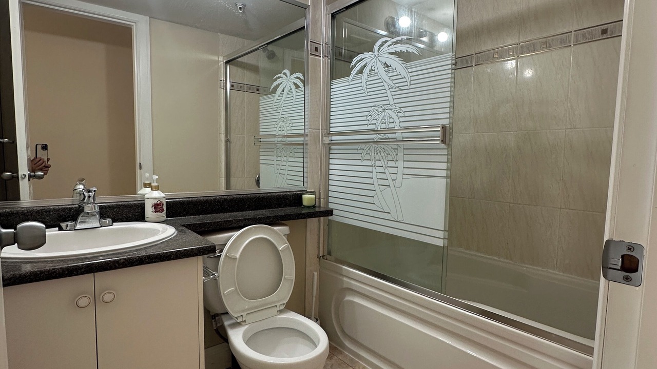 Photo of Bathroom in Marpole