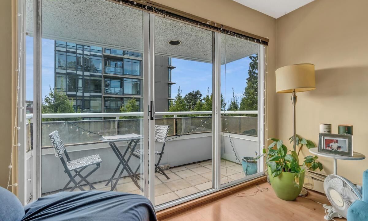 Photo of Livingroom in Fairview