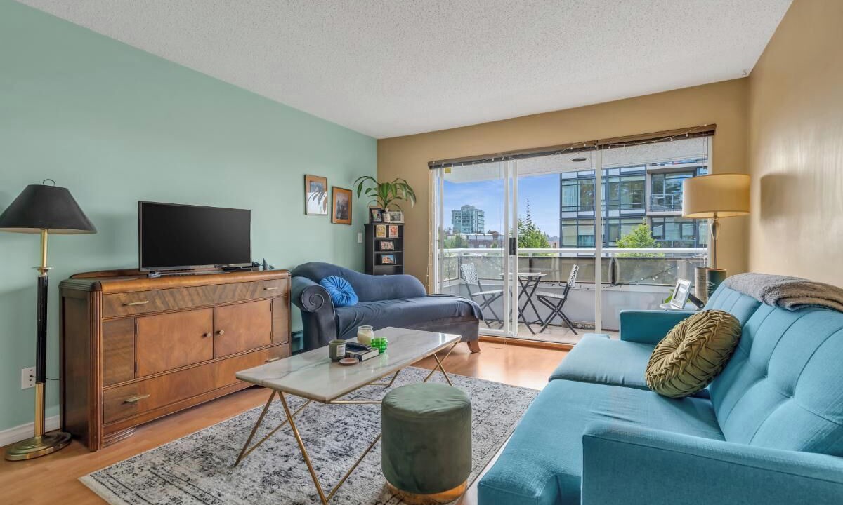 Photo of Livingroom in Fairview