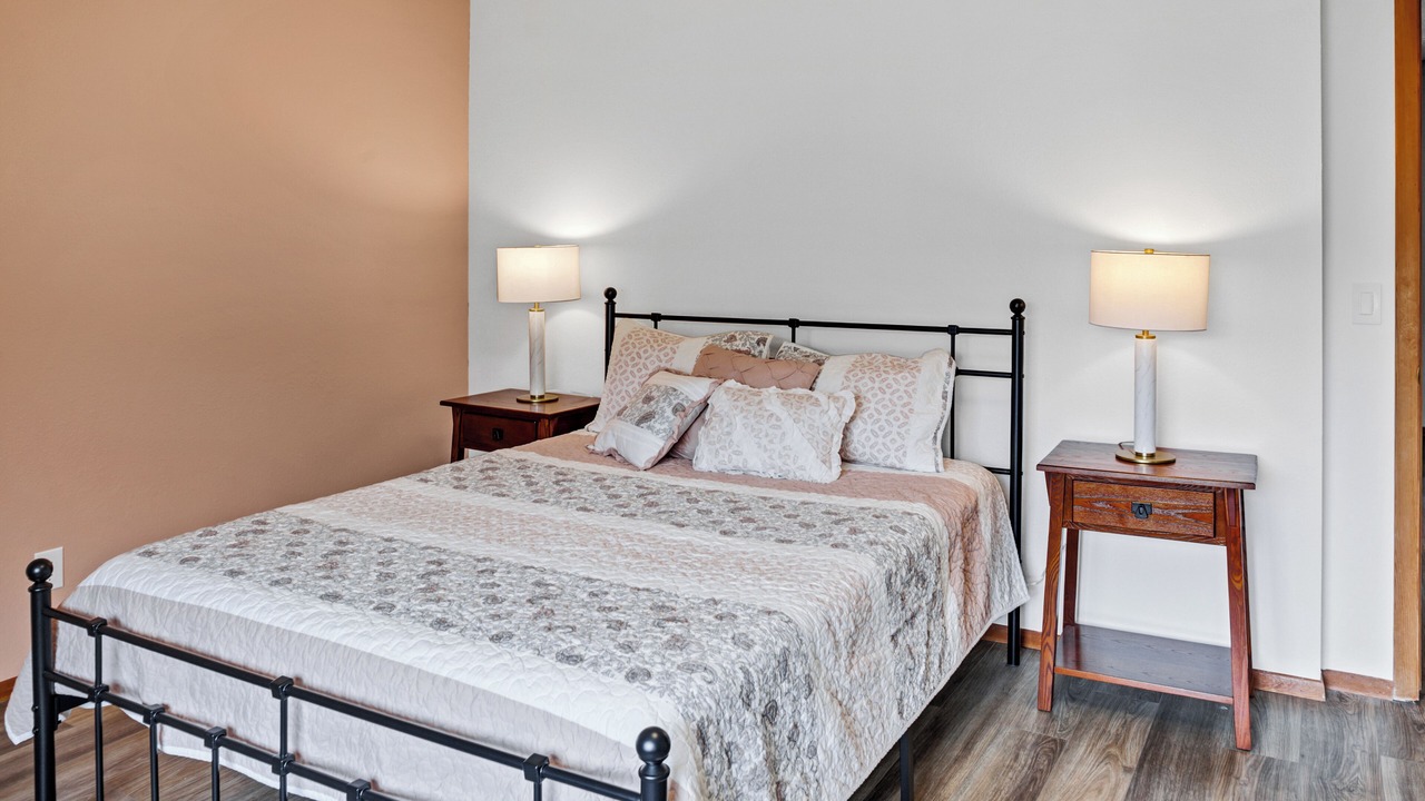 Photo of Bedroom in Glenwood Springs