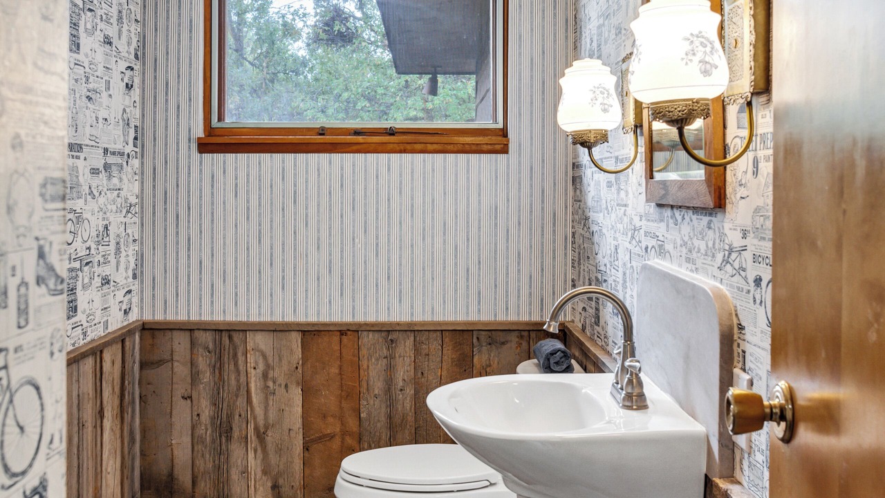 Photo of Bathroom in Glenwood Springs