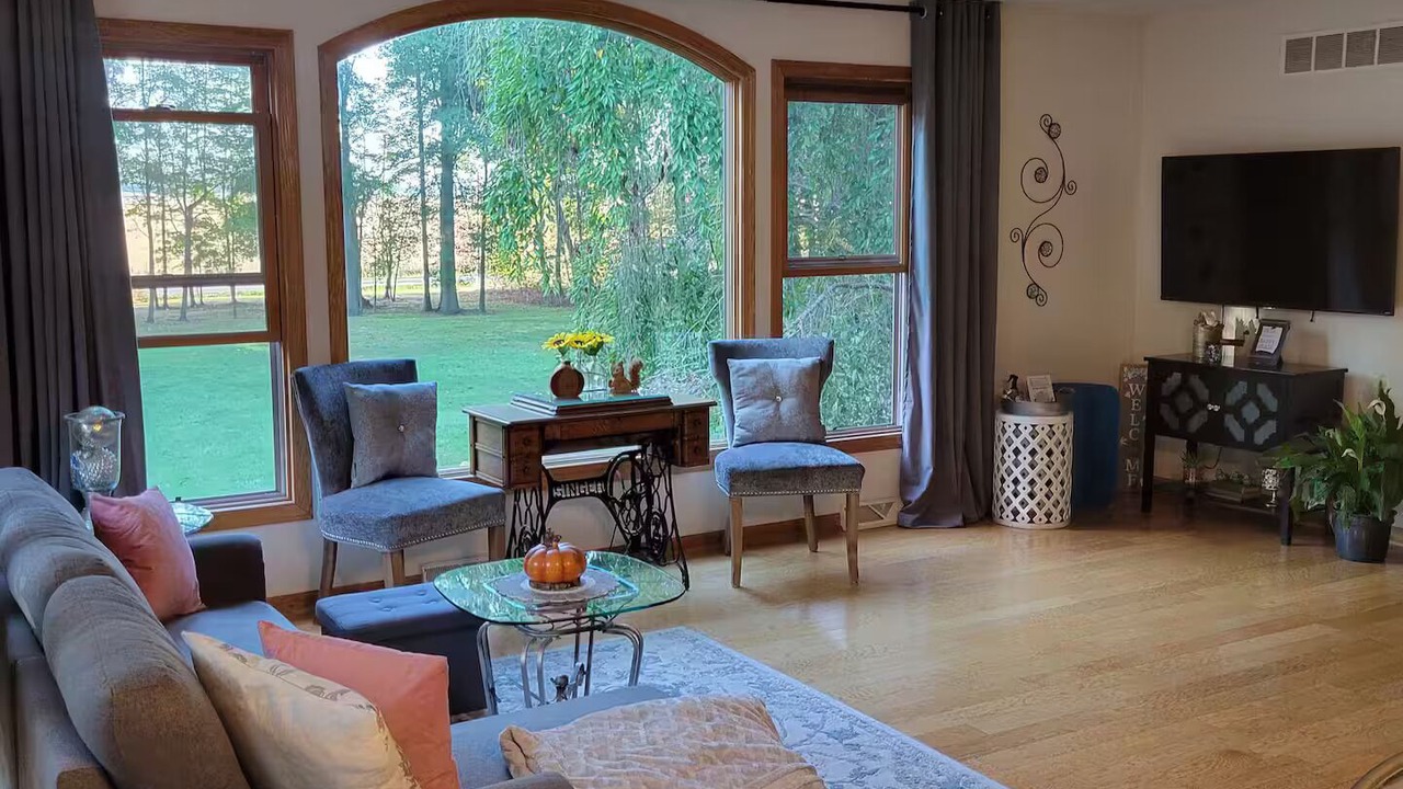 Photo of Livingroom in Homerville