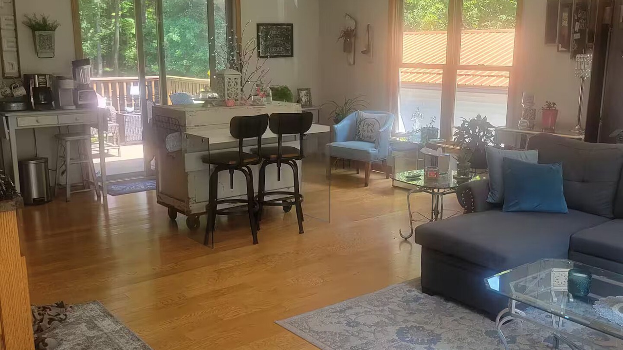 Photo of Livingroom in Homerville
