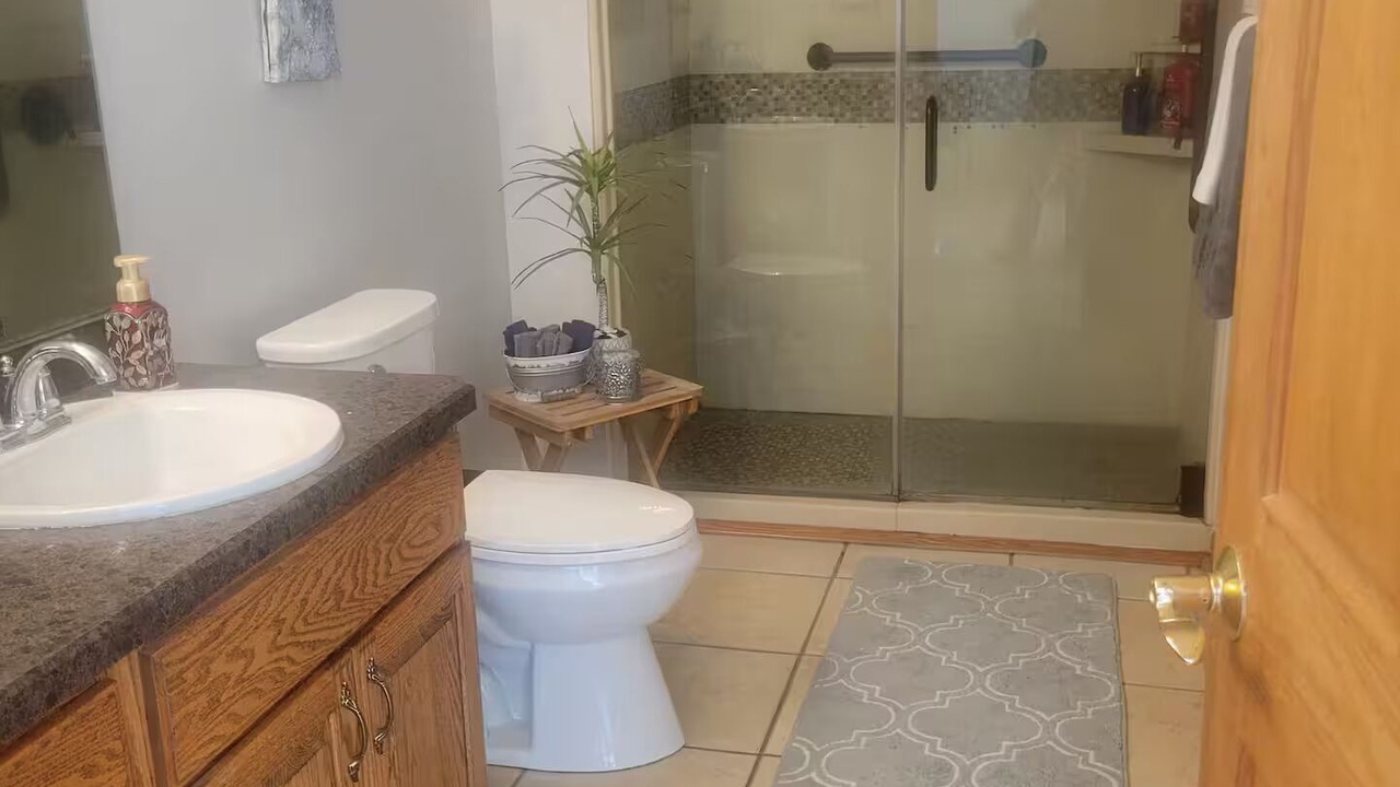 Photo of Bathroom in Homerville