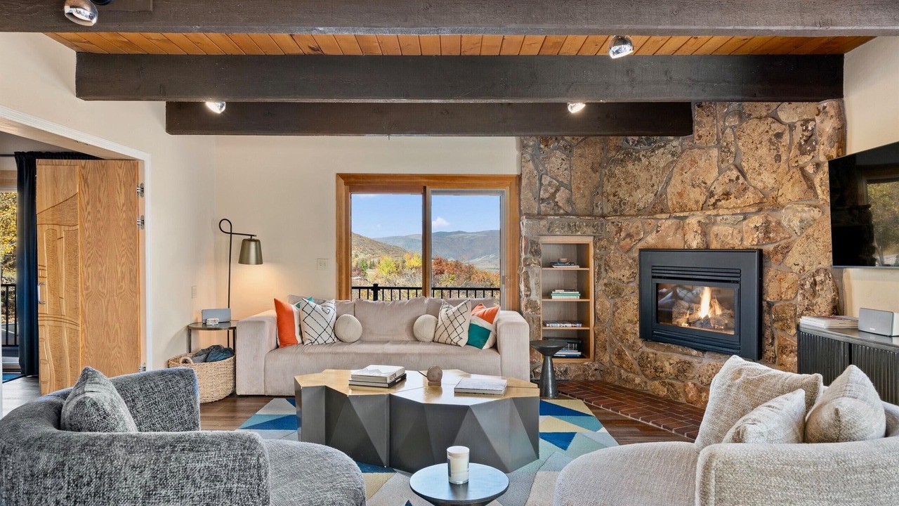 Photo of Livingroom in Aspen