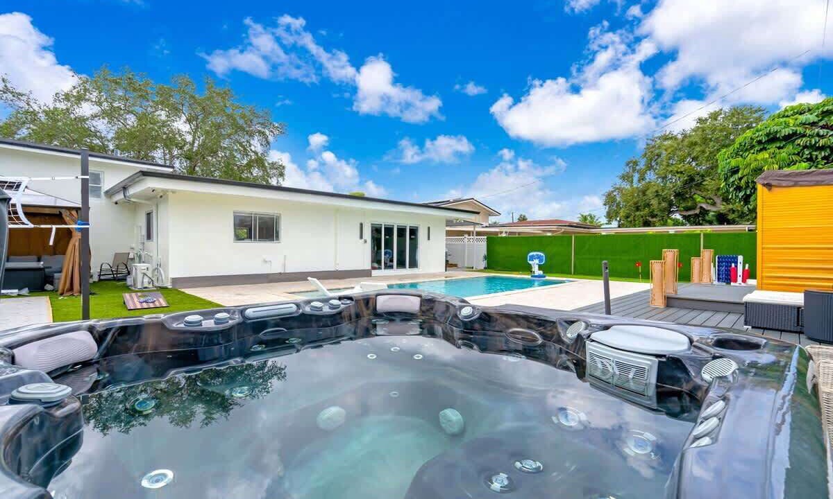 Photo of Outdoor in Ives Estates