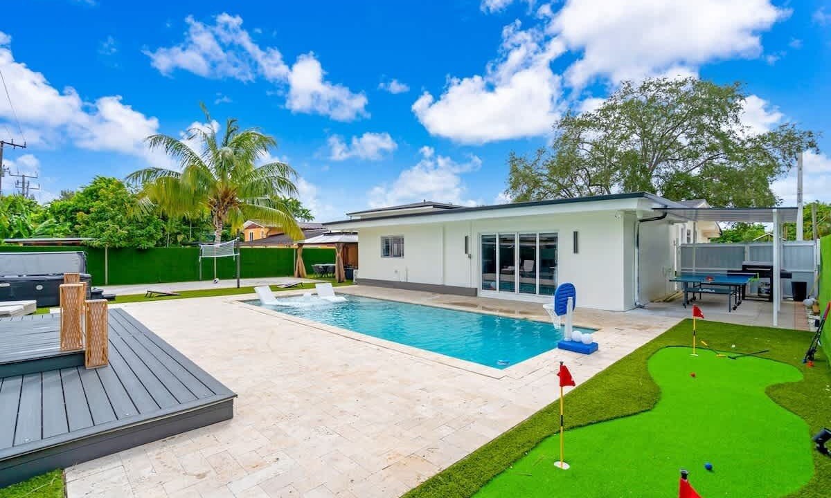 Photo of Outdoor in Ives Estates