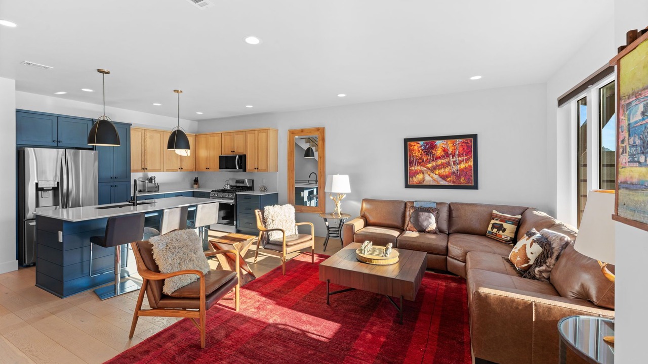 Photo of Livingroom in Crested Butte South