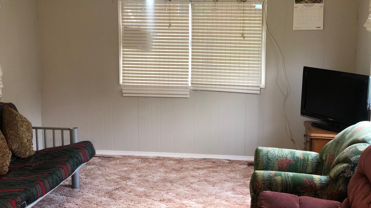Photo of Livingroom in Regional District of Fraser-Fort George